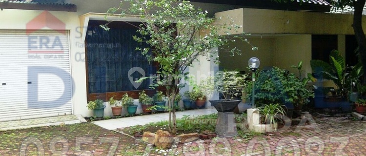 Rumah strategis 2 di lantai Rawamangun  1