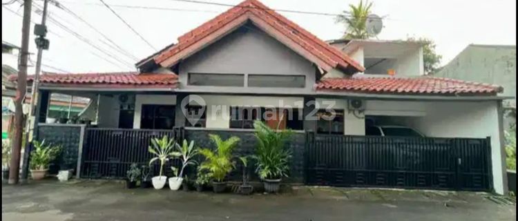 House for Sale at the End of Asphalt Road, Jatisampurna, Bekasi. 1