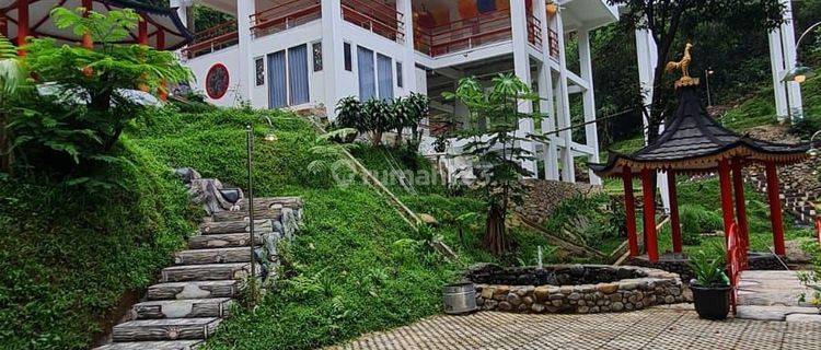 Villa nuansa khas jepang lokasi di komplek villa Salim Grup area Megamendung bogor 1