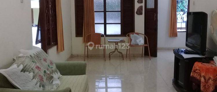 Rumah Cantik 1 Lantai Dalam Perumahan Fully Furnished 1