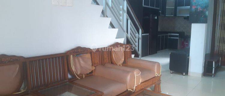 Rumah Sewa Bulanan, Strategis Dekat Kampus UGM, Furnished 1