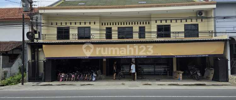 Good 2-Story Shop House in a Strategic Location Near the Airport | Shopping and Hotel Area | Main Road Access | Suitable for Any Type of Business 1