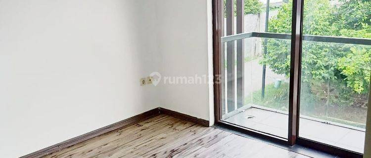 Dijual Rumah 2 Lantai One Gate System Golden City, Bekasi Utara 1