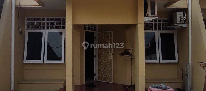 Dijual Rumah Bagus di Graha Raya, Tangerang 1