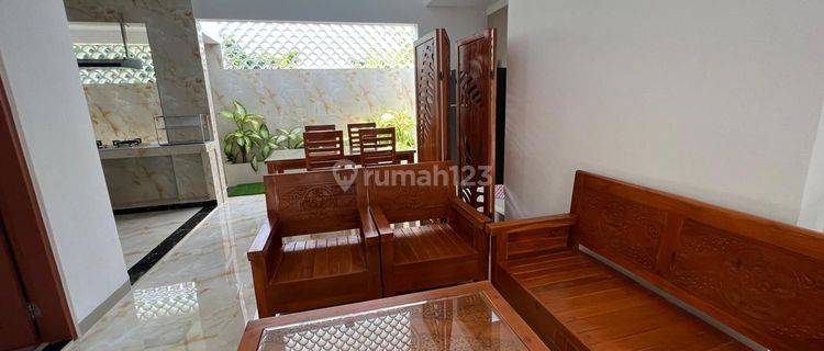 Rumah 2 Lantai Furnished Di Perumahan Sesetan Denpasar  1