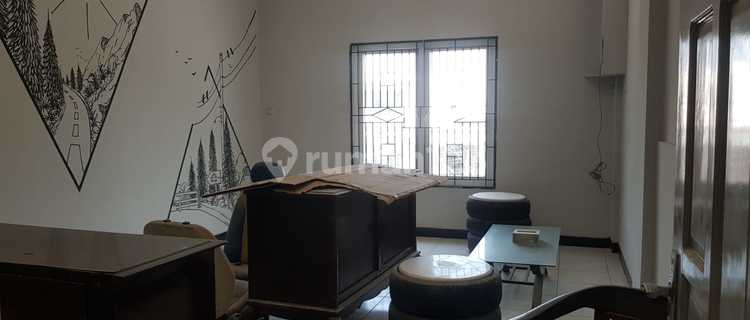 2-Story Shop House for Rent in Soekarno Hatta, Pedurungan, Semarang 1