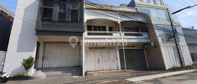 2-Story Shop House for Sale in Indraprasta, Semarang 1