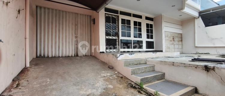 Rumah Jual SHM di Pondok Hasanudin, Semarang Utara 1
