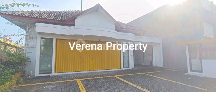 Ruang Usaha Jual Di Jendral Sudirman, Semarang Barat 1