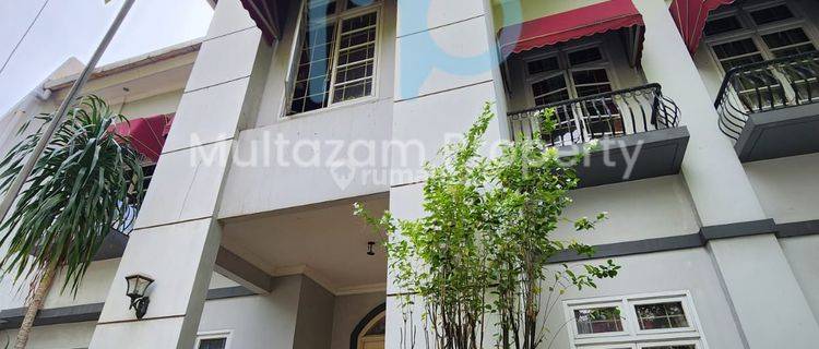 Rumah 2 Lantai Bagus Murah Senopati dekat SCBD 1