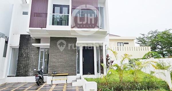 Two-Story Cluster Hook House Ready to Occupy in Rexpark Terrace 1