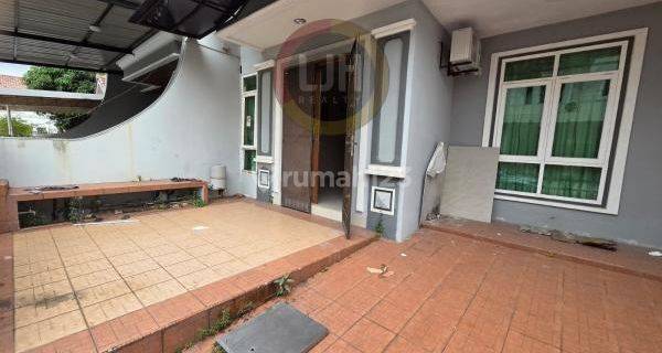 Disewakan Rumah 2 lantai Siap Huni Di Centre Point 1