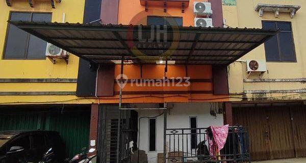 Dijual Ruko di Komplek Pertokoan Family Dream Batu Besar 1