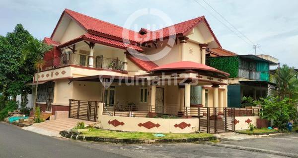 Disewakan Rumah di Taman Dutamas 2 Lantai Batam Centre 1