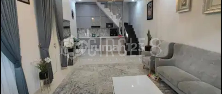 Nice Semi Furnished House in Kiaracondong, Bandung 1