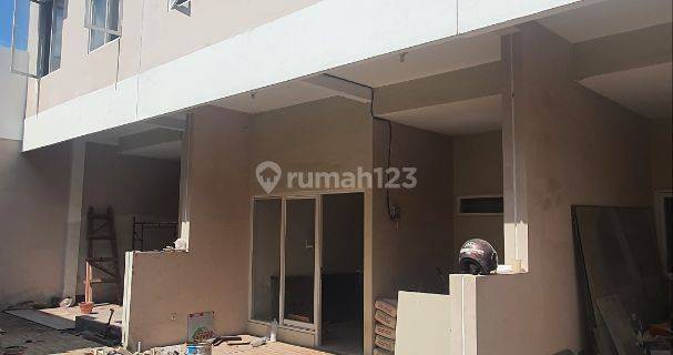 DIJUAL HARGA TERMURAH  RUMAH BARU KUTISARI SELATAN 1