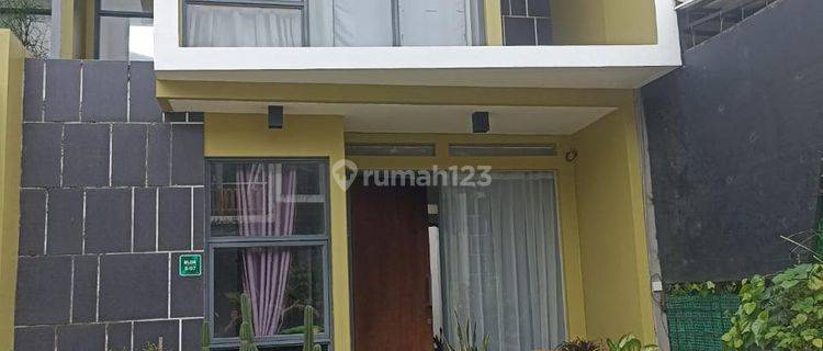 Dijual Rumah Modern 2 Lantai Hadap Utara Lokasi Strategis  1