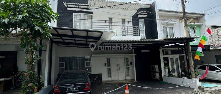 Dijual Rumah Furnished Akses Mudah Daerah Petukangan 1