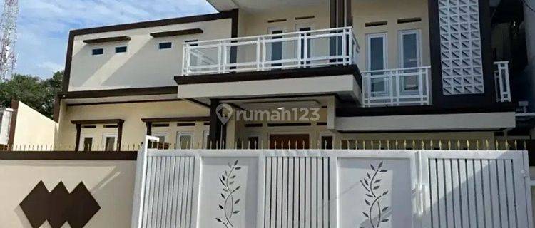 Rumah Baru 2 Lantai Area Cikutra Pahlawan Kota Bandung Strategis 1