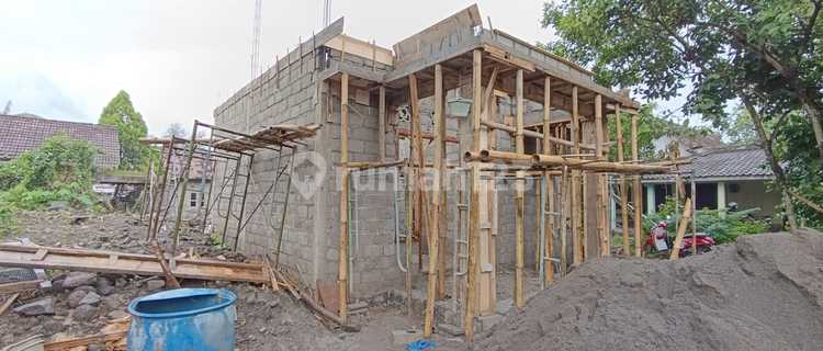 Jual Rumah Proses Bangun Cuma 295Jt Progres 50% Type 40/96M2 di Prambanan Dekat Exit Tol Prambanan 1