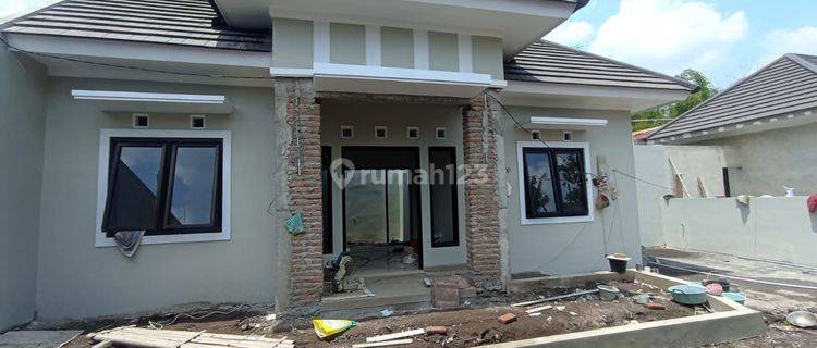 Dijual Rumah Siap Huni Dekat Pasar Prambanan di Kalasan Sleman 1