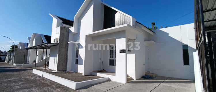 2km dari RSI Klaten & 5 Menit Dari UNWIDHA Klaten Rumah Scandinavian Cuma 400Jt Type 42/80m2 1