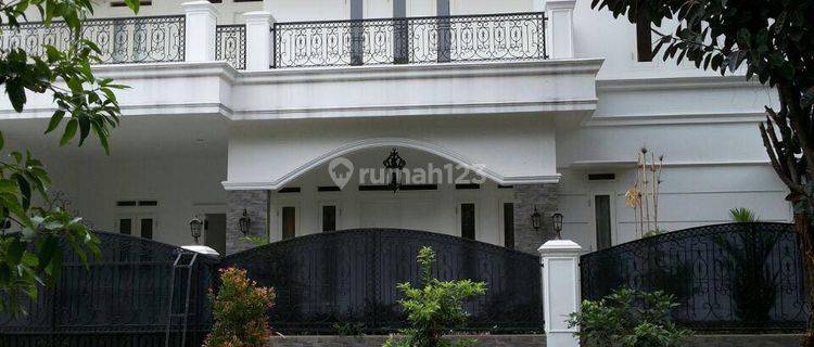 Di Jual Rumah Besar Ada Kolam Renang Di Mandar Bintaro 1