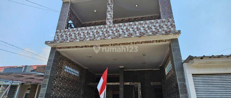 Rumah 2,5 Lantai Bagus Siap Huni di Puri Dago Mas Utama Antapani 1