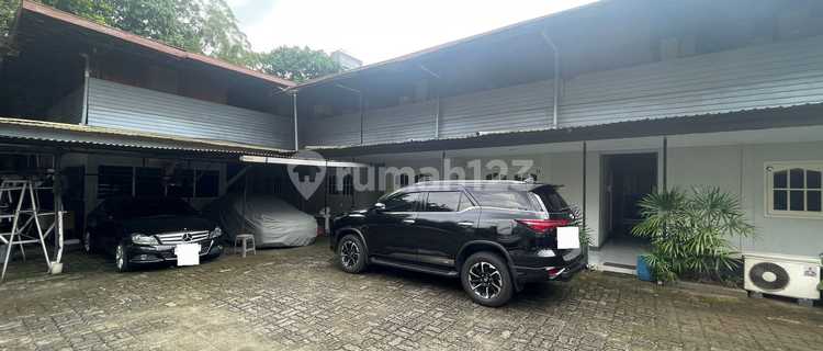 For Sale: House or Boarding House in Karet Pedurenan, Affordable 1