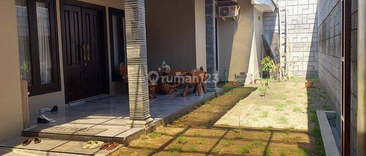 Rumah di Jln Prameswari Kedunglumbu Pasar Kliwon Solo SHM hadap Barat depan Guest House Al Salam Pasar Kliwon Solo  1