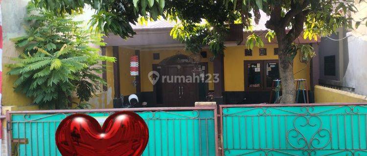 Dijual Rumah 2 Lantai di Pintu 2 Taman Mini Indonesia Indah Jakarta Timur  1