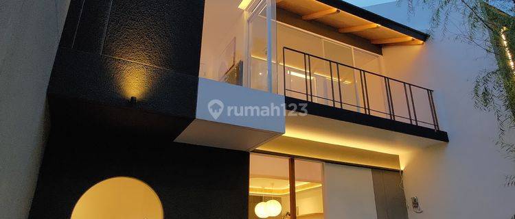 Rumah Modern Minimalis Bandung Timur Designer Ternama + Rooftop 1