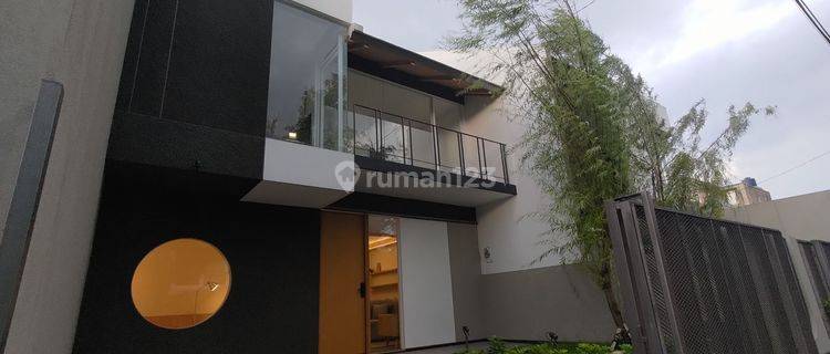 Rumah Istimewa Full Furnished di Daerah Rancasari Bandung 1