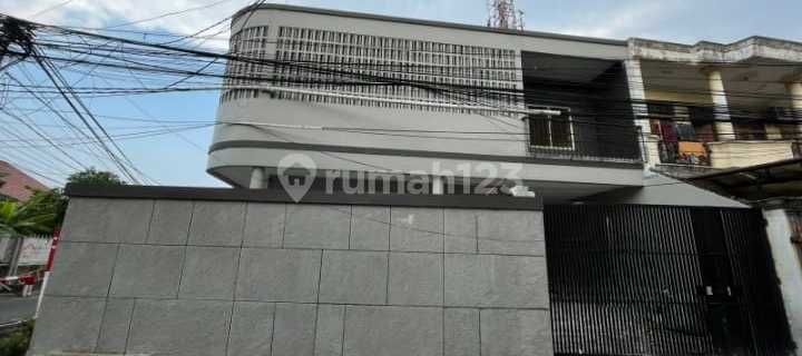 Rumah Baru Renov 2 Lantai di Utan Kayu Matraman Jakarta Timur 1