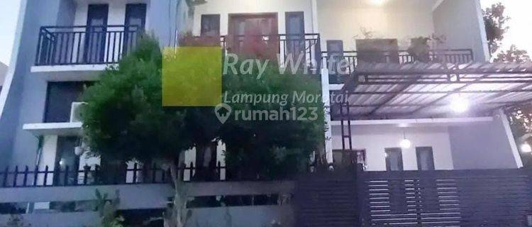 Rumah Mewah 2 Lantai Kemiling 1