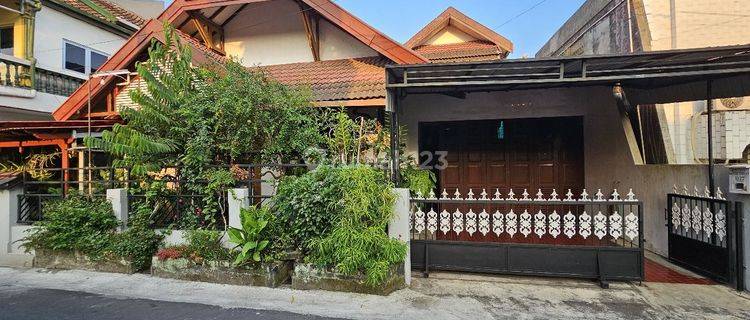 Rumah 2 Lantai Di Pringwulung, Mrican Dekat Kampus Ugm, Uny Sanata Dharma 1