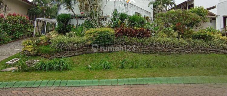 Villa Fully Furnished di Klub Bunga Kota Batu Dekat Jatim Park 1 1