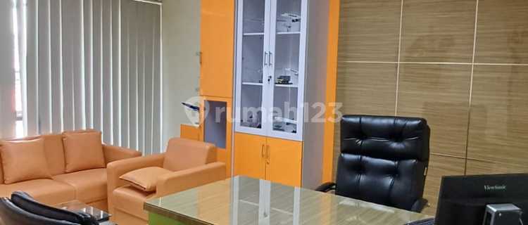 Strategic 3-Story Shop House on Garuda Main Road Near Husein Airport 1