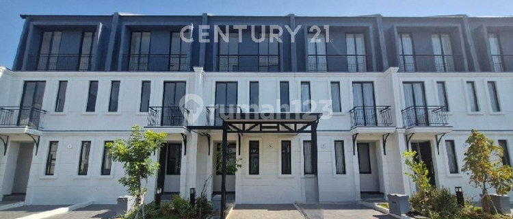 New 3-Story Ready-to-Occupy House at Summarecon Mutiara Makassar 1