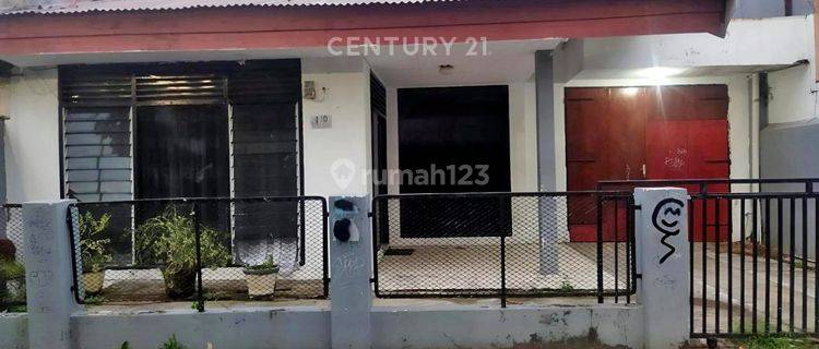 Rumah Siap Huni Dan Strategis Di Jalan Mawar 1