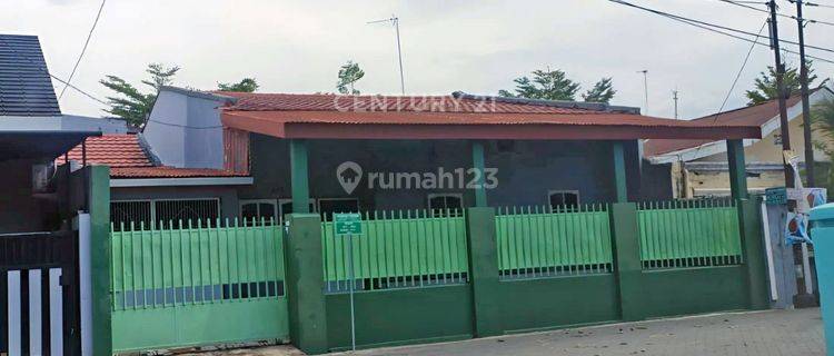 Rumah Strategis Dan Siap Huni Di Tengah Kota  1