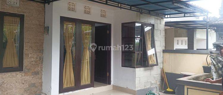 Rumah Modern Minimalist 1 Lantai Dalam Perumahan Di Sading 1