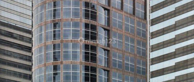 Gedung Ruang Kantor Renovasi Full Parkeet Di Menara Sudirman Jakarta Selatan  1