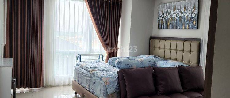 Apartemen breeze Lantai satu 1