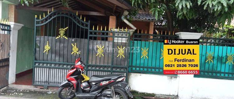 Dijual Rumah di komplek Perumahan  kavling Pondok Cipta  Bintara  Bekasi 1