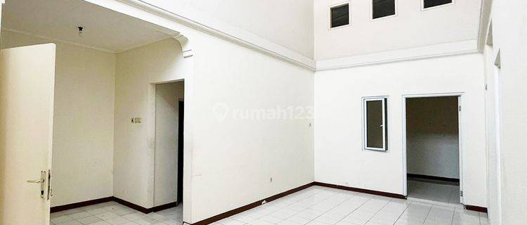 Rumah 1 Lantai 3+1 Kamar Nonfurnished di Sektor 7C 1