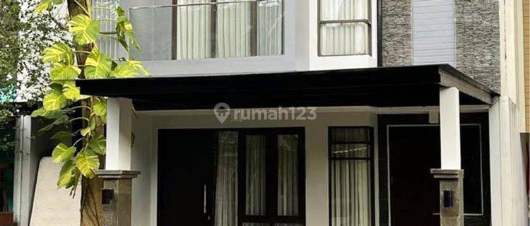 Rumah 2 Lantai 3+1 Kamar Lokasi Strategis di Foresta 1