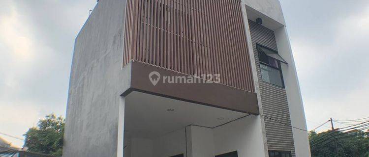 Jual Rumah Jakarta Timur Rawamangun 2 Km Rsud Matraman  1