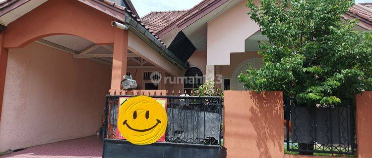 Rumah 1,5 lantai,siap huni,bagus,lokasi strategis di pondok bambu,Jakarta timur  1