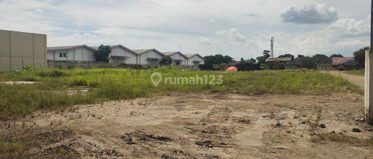 Tanah darat siap pakai,siap bangun,sudah ada ruko untuk kantor,harga murah,lokasi strategis di kawasan industri Cikupa,Tangerang  1